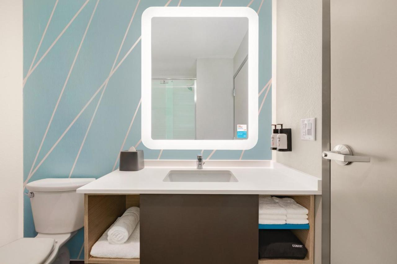 Avid Hotel Traverse City By Ihg Dış mekan fotoğraf