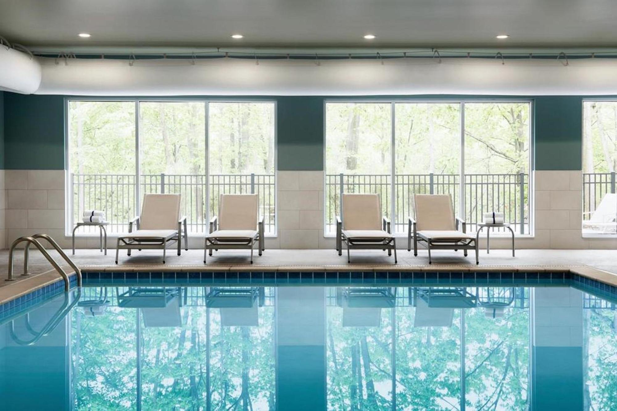 Avid Hotel Traverse City By Ihg Dış mekan fotoğraf
